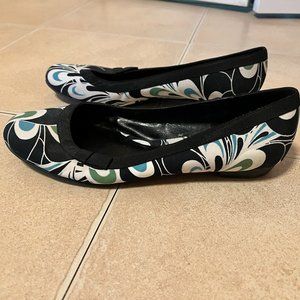 Loft Patterned, Fabric Flats - Size 8M